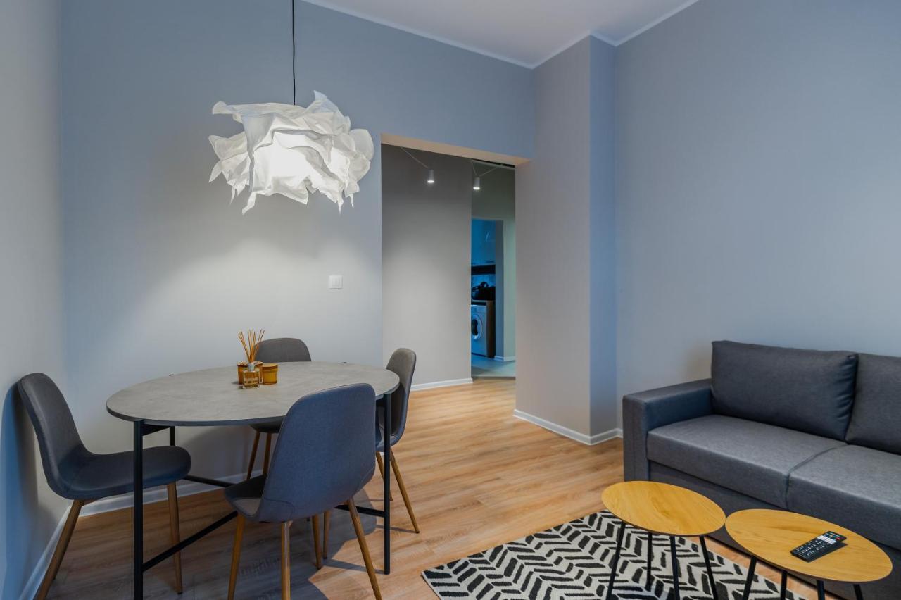 New Black & White - 2Bdr Apartment With Balcony София Экстерьер фото